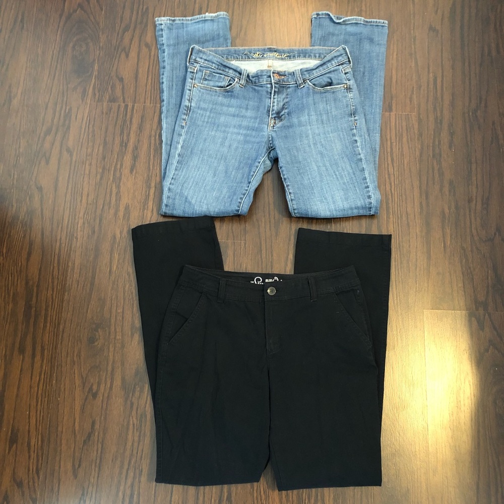 Old Navy jeans and khaki Sweetheart 2 pair size 6